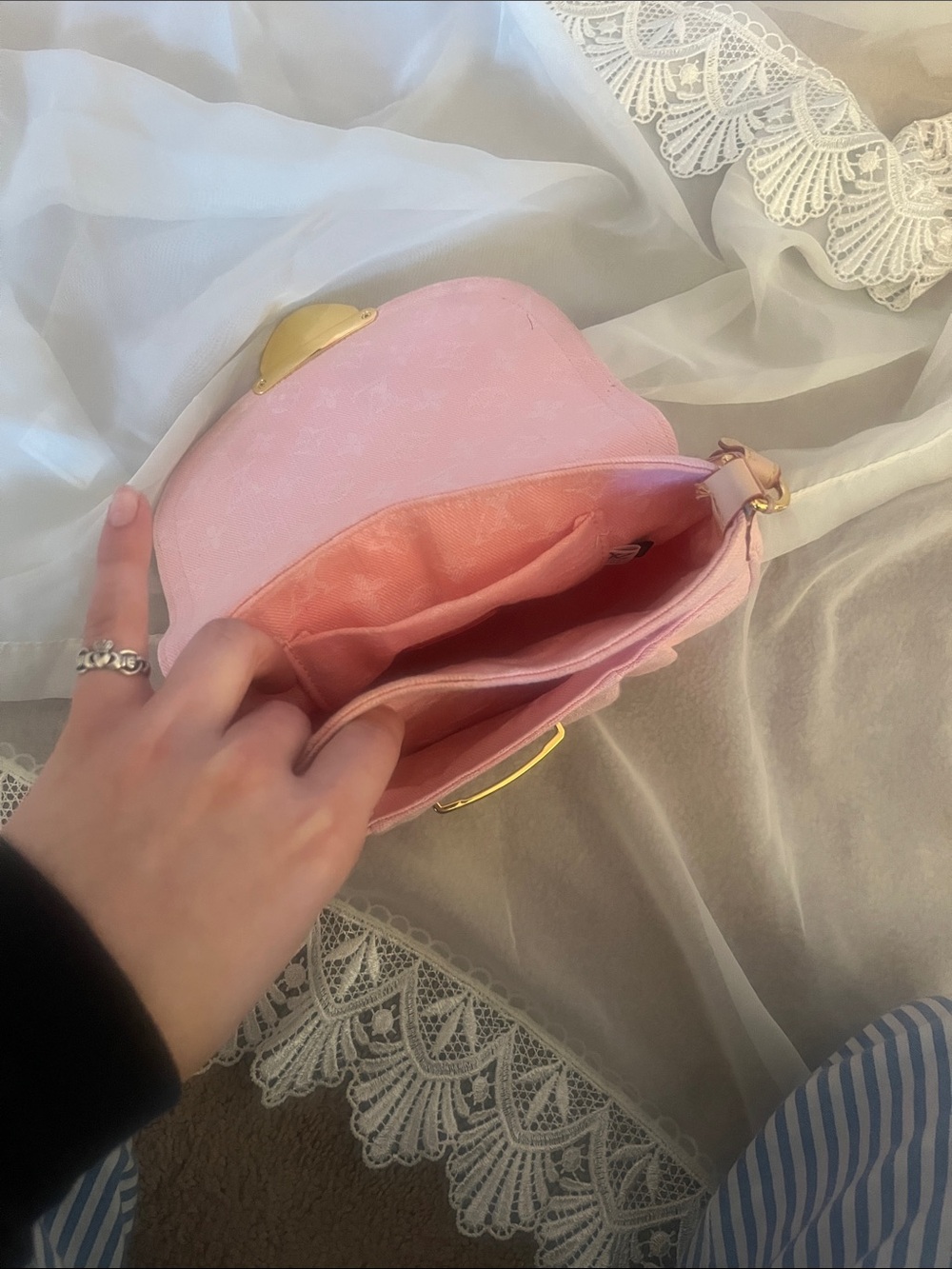 Louis Vuitton Pink denim sunset purse - Picture 8 of 15
